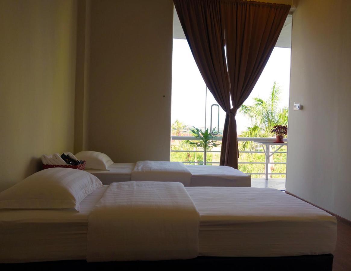 AE Semporna Guesthouse 极潜旅店 Exterior foto
