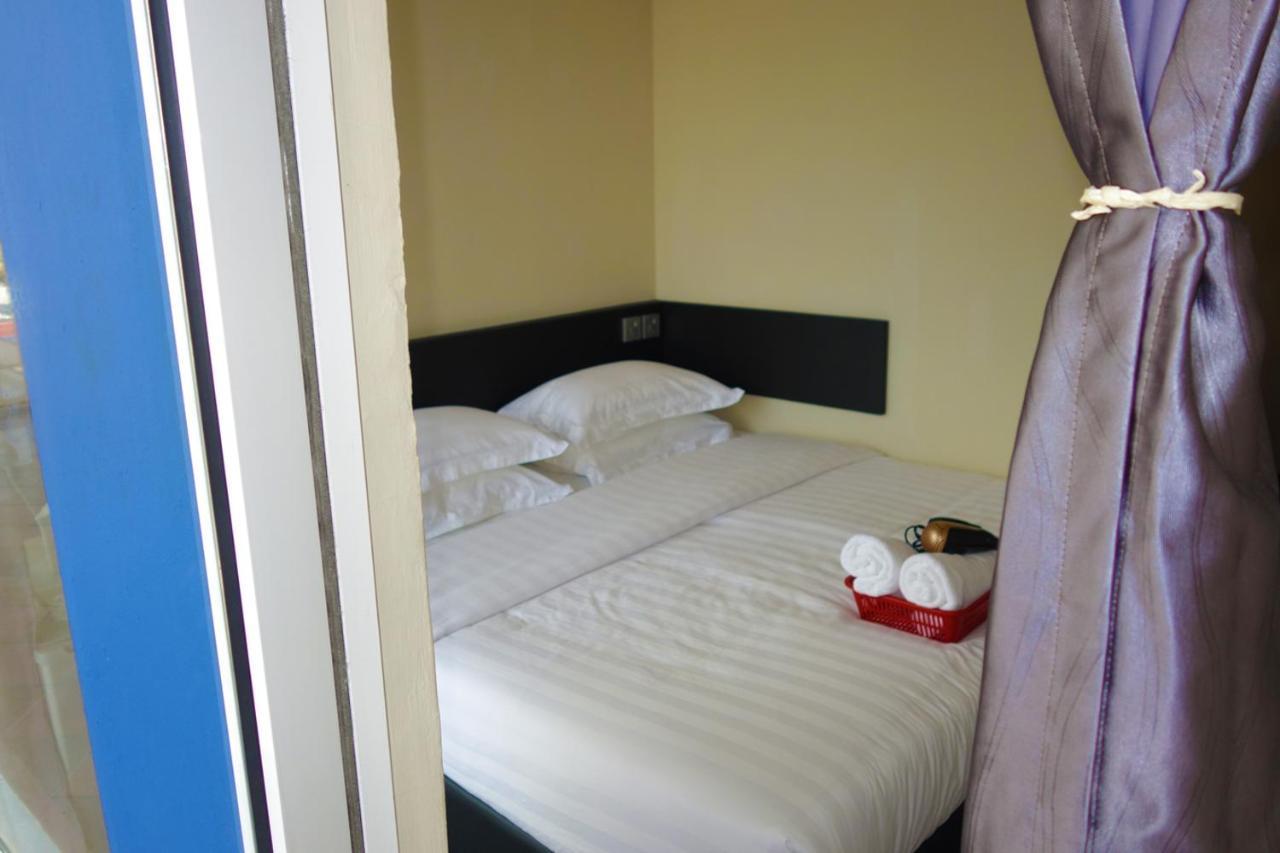AE Semporna Guesthouse 极潜旅店 Exterior foto