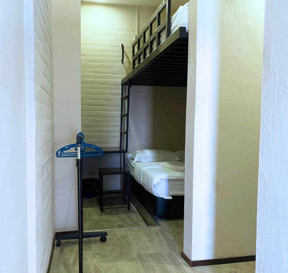 AE Semporna Guesthouse 极潜旅店 Exterior foto