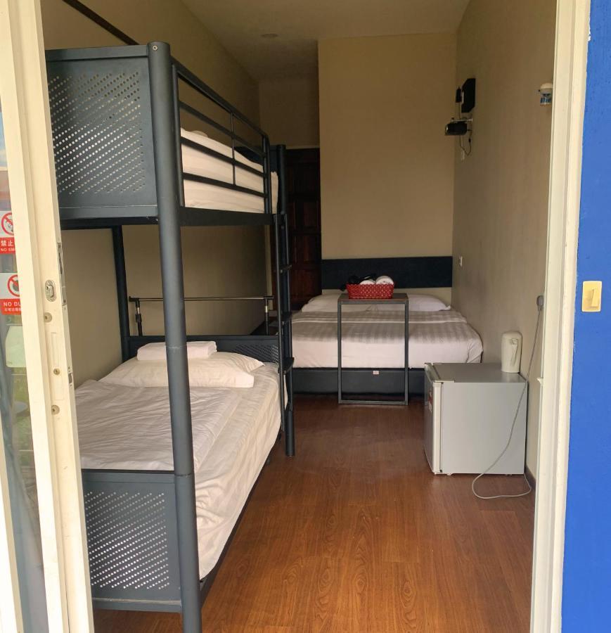 AE Semporna Guesthouse 极潜旅店 Exterior foto